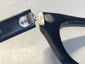 エフェクター三枚丁番の折れ